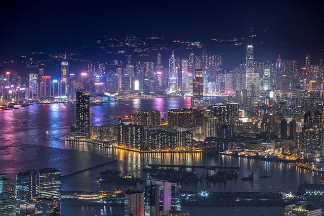 Hong Kong: 5 Places that Dazzle by Night