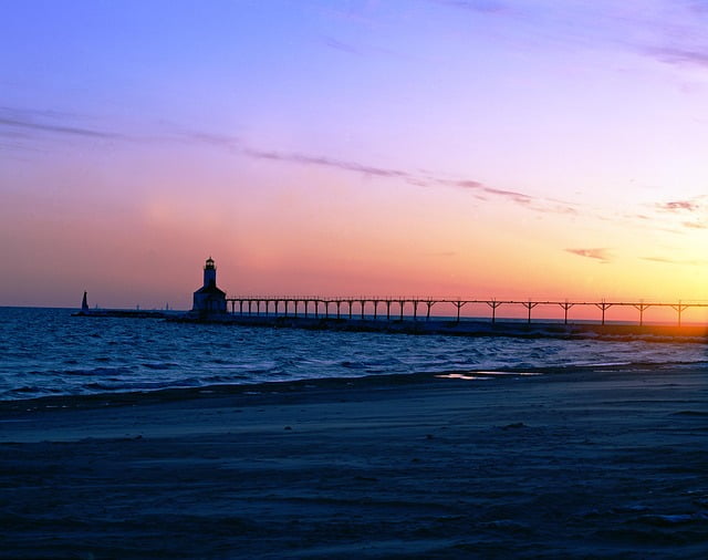 Ohio lighthouse pier